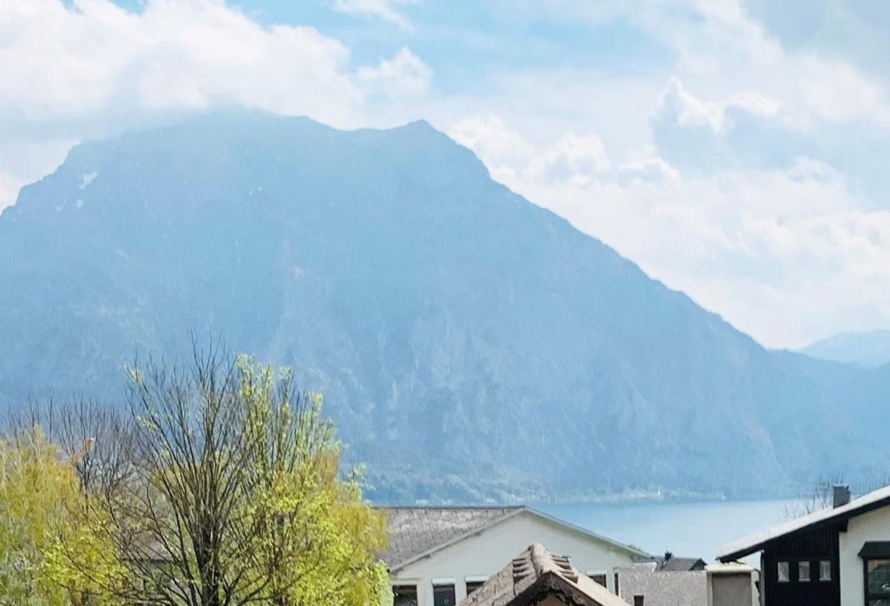 Traum Panorama Apartment Mit Berg & Seeblick Altmünster المظهر الخارجي الصورة